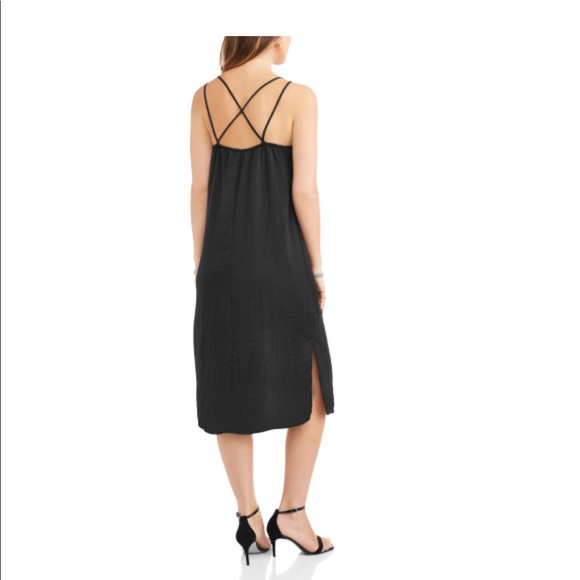 🎊SOLDOUT🎊BESTSELLER🖤🆕SelenaSatinMidiSlip Dress - Picture 2 of 8